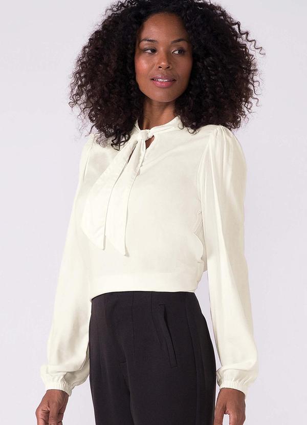 Marialícia - Blusa Feminina Gola Laço Bege