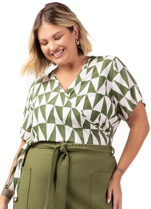 Marialícia - Blusa Feminino Adulto Verde