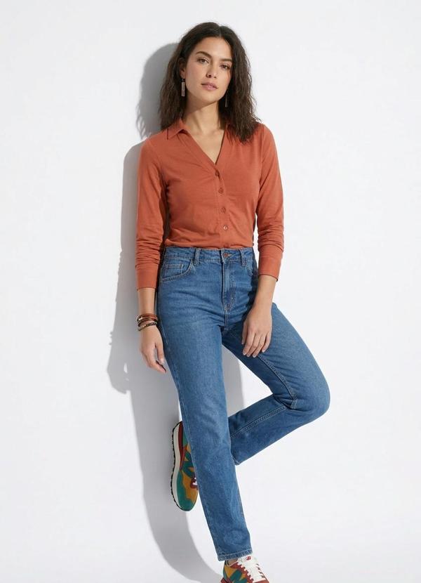 Bimini - Blusa Ferrugem em Viscose Plana 10