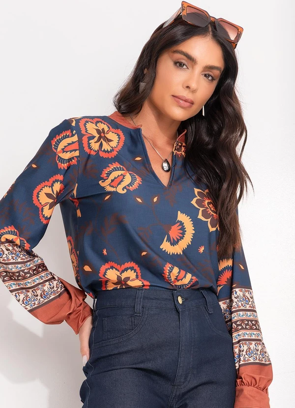 Quintess - Blusa Floral Boho em Malha Fria 7