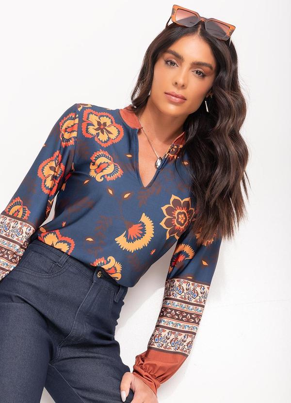 Quintess - Blusa Floral Boho em Malha Fria 8