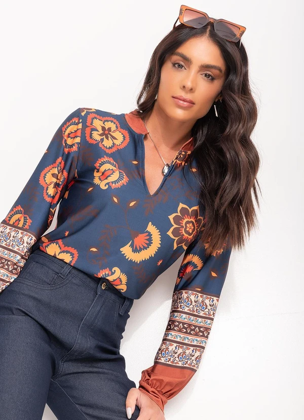 Quintess - Blusa Floral Boho em Malha Fria 8