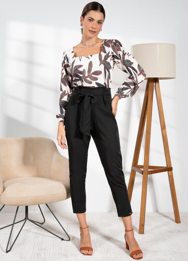 Quintess - Blusa Folhagem Artística em Linho 3