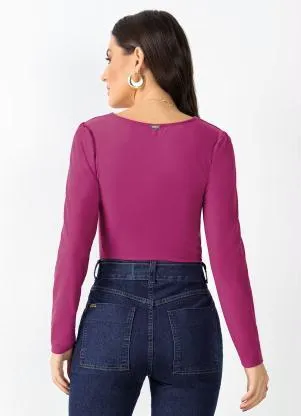 Quintess - Blusa Fúcsia com Recortes no Busto - QUINTESS