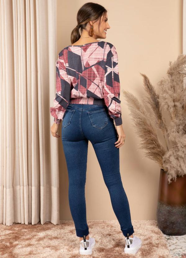 Quintess - Blusa Geométrico Rosado Mangas Longas 4