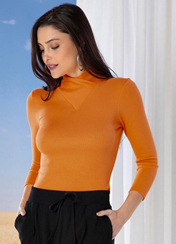 Use Modo - Blusa Gola Transpassada Laranja