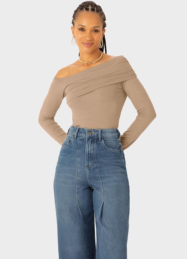 Enfim - Blusa Justa Assimétrica Bege 2