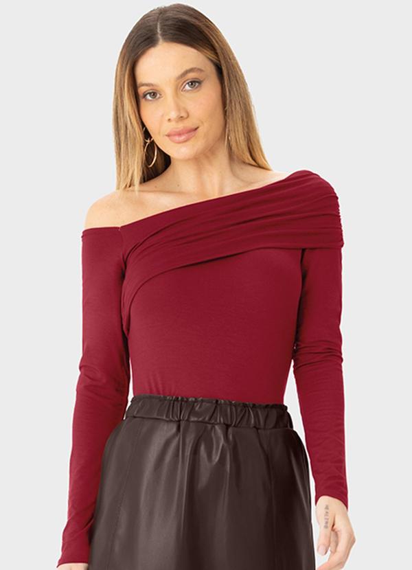 Enfim - Blusa Justa Assimétrica Vermelho