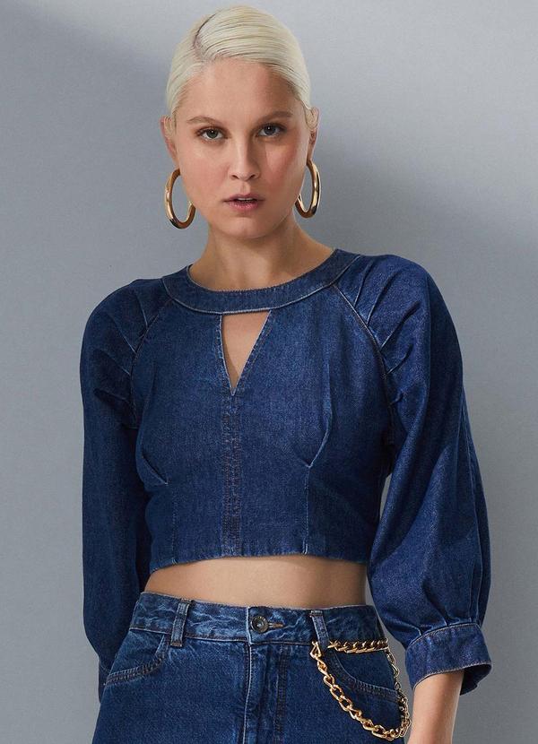 Linzzi - Blusa Manga 7/8 em Denim Azul Escuro