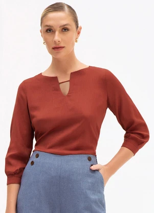 Principessa - Blusa Manga 7/8 em Viscose Terracota Fabrine - PRINCIPESSA