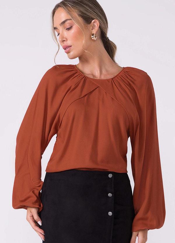 Marialícia - Blusa Manga Bufante com Transpasse Marrom