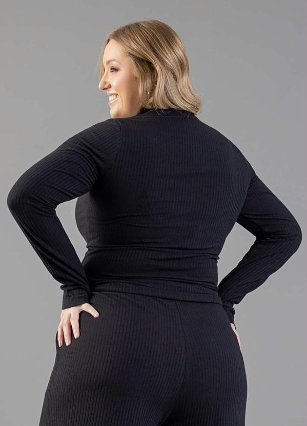 Just Basic - Blusa Manga Longa em Ribana Preto 2