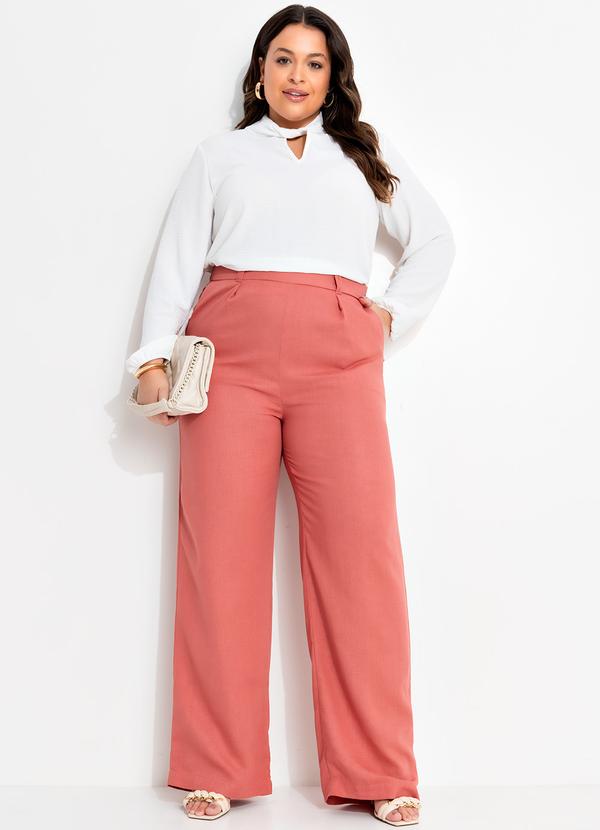 Quintess - Blusa Off White em Crepe Plano 17