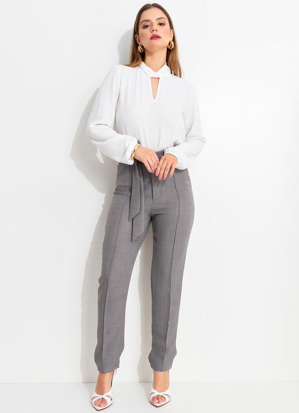 Quintess - Blusa Off White em Crepe Plano 6