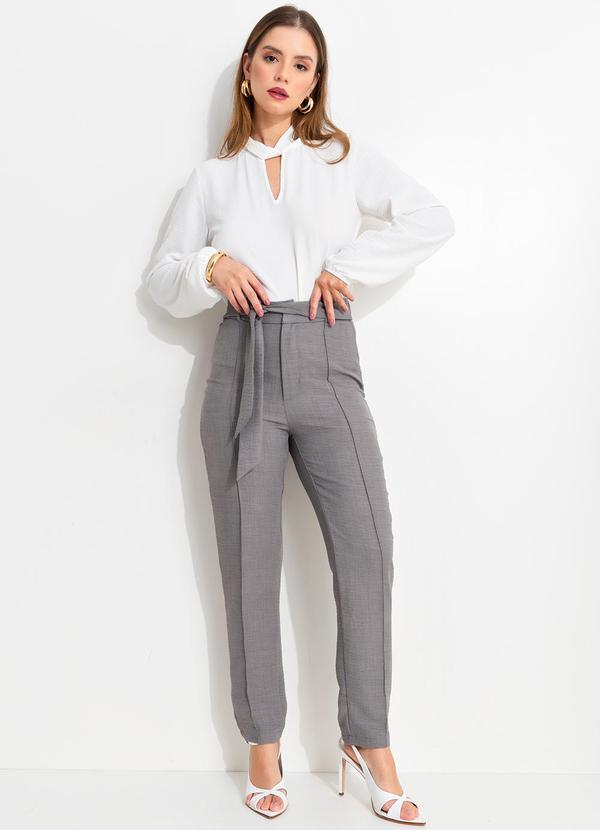 Quintess - Blusa Off White em Crepe Plano 7