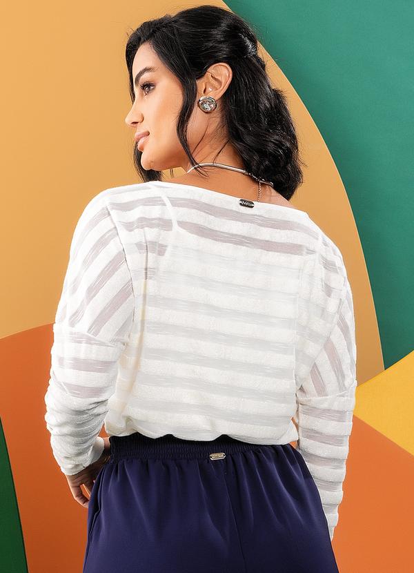 Quintess - Blusa Off White em Malha Plush  Jacquard 2