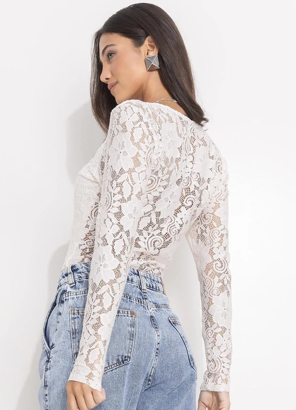 Quintess - Blusa de Renda Off White com Decote V e Manga Longa 4