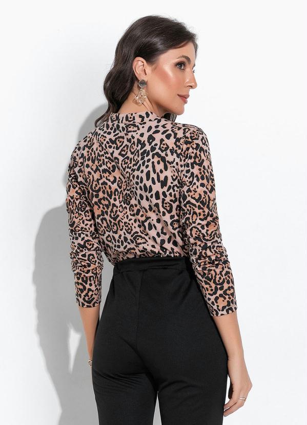 Moda Pop - Blusa Onça com Gola Laço 2