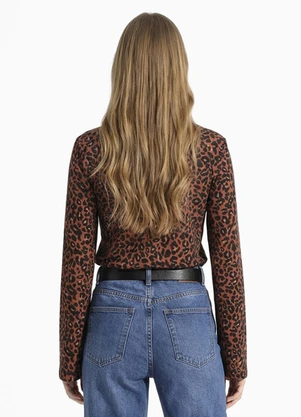 Moda Pop - Blusa Oncinha com Mangas Longas Amplas - MODA POP