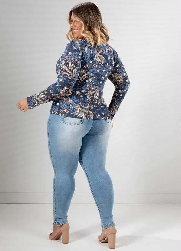 Quintess - Blusa Paisley Azul com Decote Ajustável
