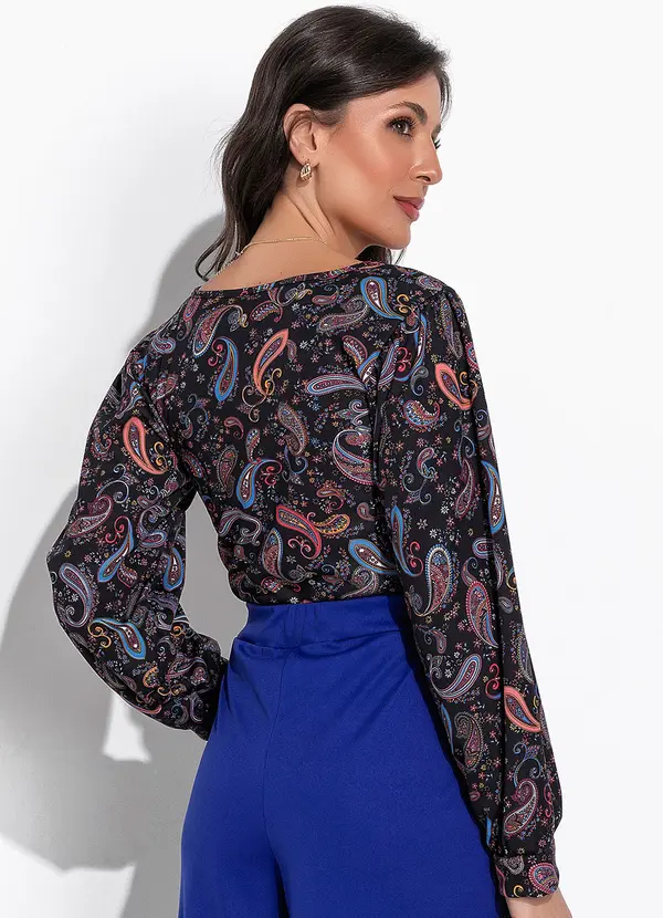 Moda Pop - Blusa Paisley Colorido em Malha 2