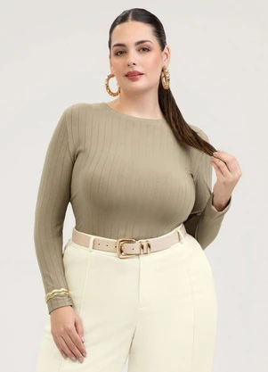 Cativa - Blusa Plus Size em Canelado Marrom Claro - CATIVA