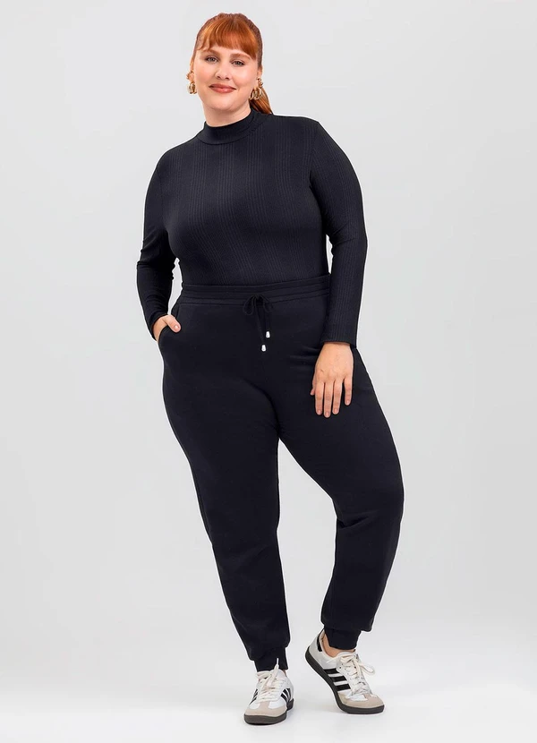 Cativa - Blusa Plus Size em Canelado Preto 3