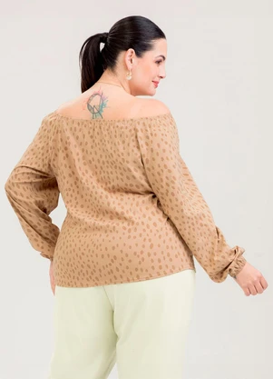 Cativa - Blusa Plus Size em Viscose  Bege - CATIVA