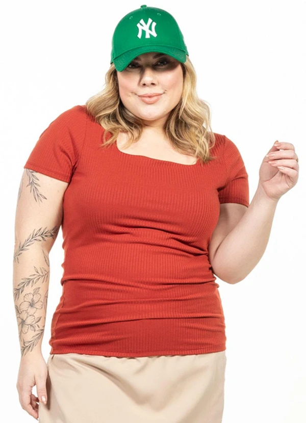 Cobertura - Blusa Plus Size Terracota