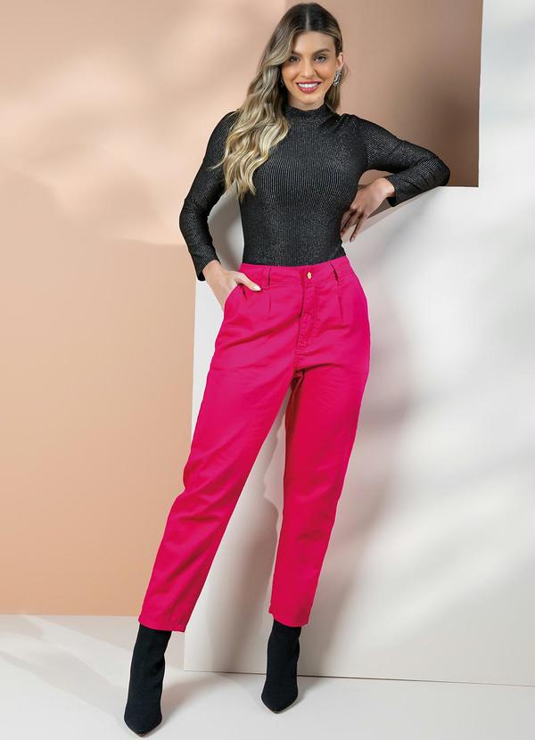 Quintess - Blusa Preta com Fio de Brilho 3