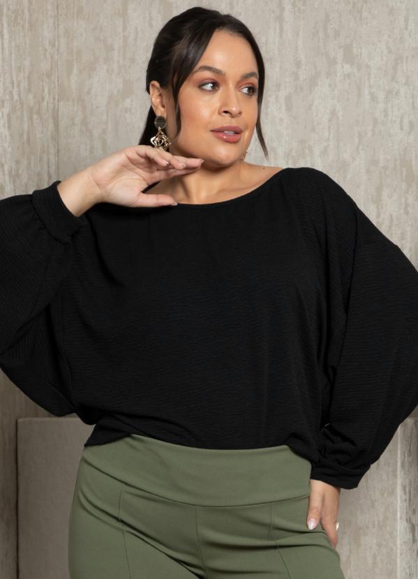 Quintess - Blusa Preta com Manga Morcego 6