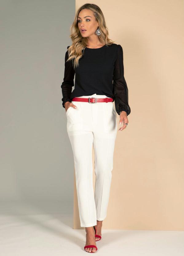 Quintess - Blusa Preta com Mangas com Transparência 5