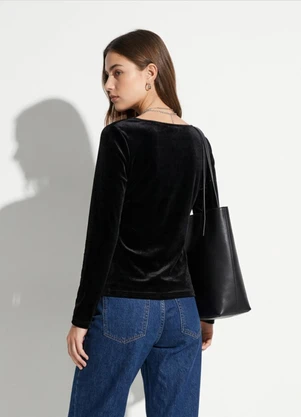 Bimini - Blusa Preta em Veludo - BIMINI