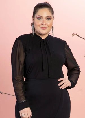 Quintess - Blusa Preta Laço no Decote e Mangas Bufantes - QUINTESS