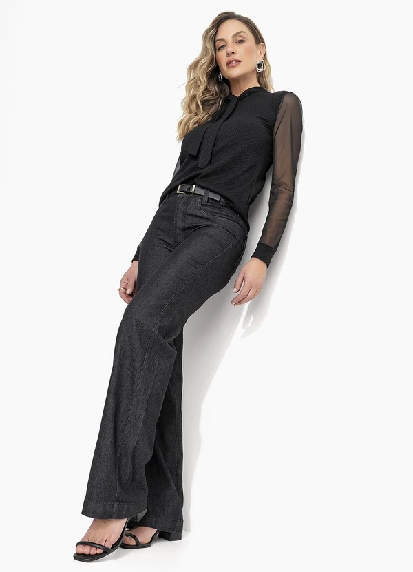 Quintess - Blusa Preta Laço no Decote e Mangas Bufantes 3