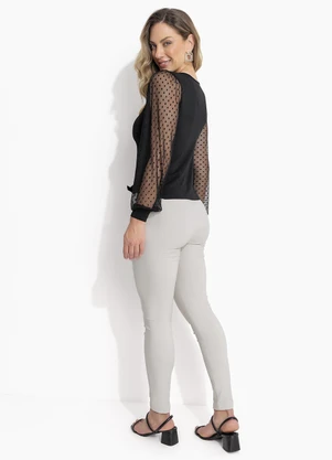 Quintess - Blusa Preta Mangas Longas com Transparência - QUINTESS