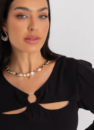 Quintess - Blusa Preta Mangas Longas com Vazado no Decote - QUINTESS