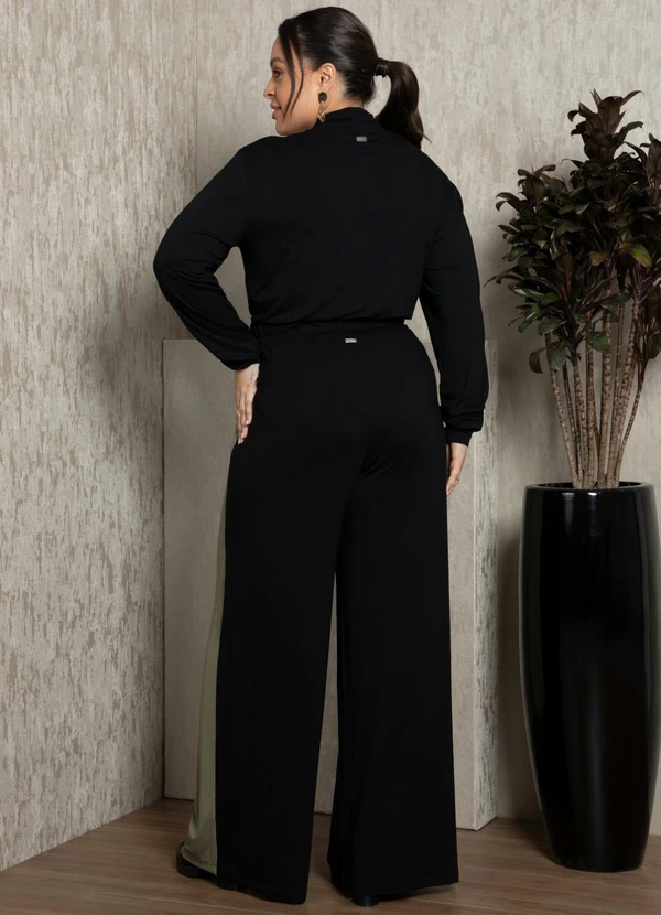 Quintess - Blusa Preta/Verde/Bege com Recortes e Gola Alta