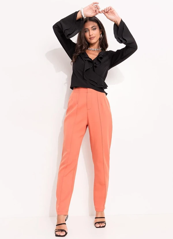 Quintess - Blusa Preto em Crepe Plano 19