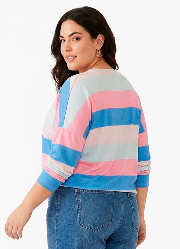 Quintess - Blusa Rosa em Malha Peluciada 6