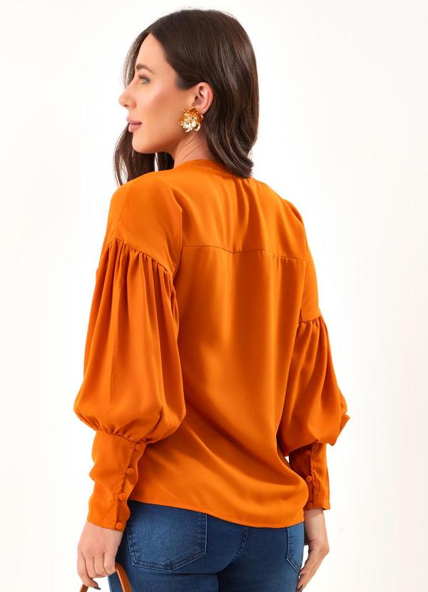 Quintess - Blusa Terracota em Crepe Plano 2
