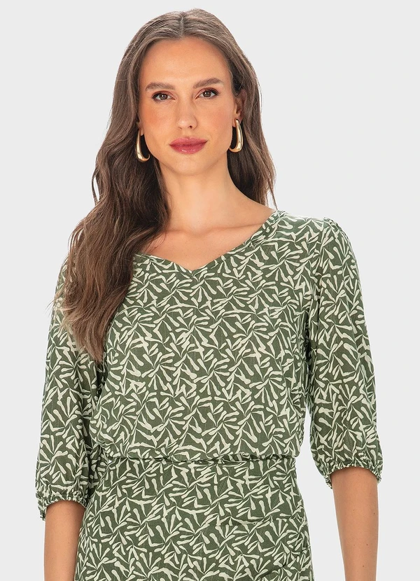 Malwee - Blusa Verde Musgo com Lurex