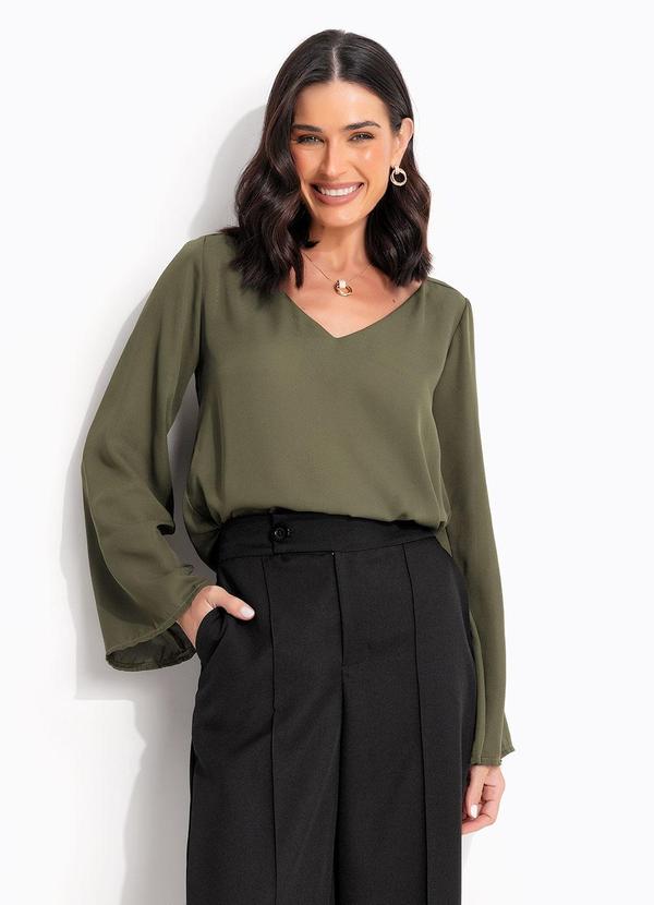 Blusa Verde Oliva em Crepe Plano
