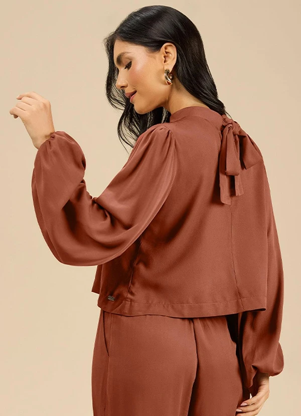 Angel - Blusa Viscose Manga Longa Essential Marrom 3