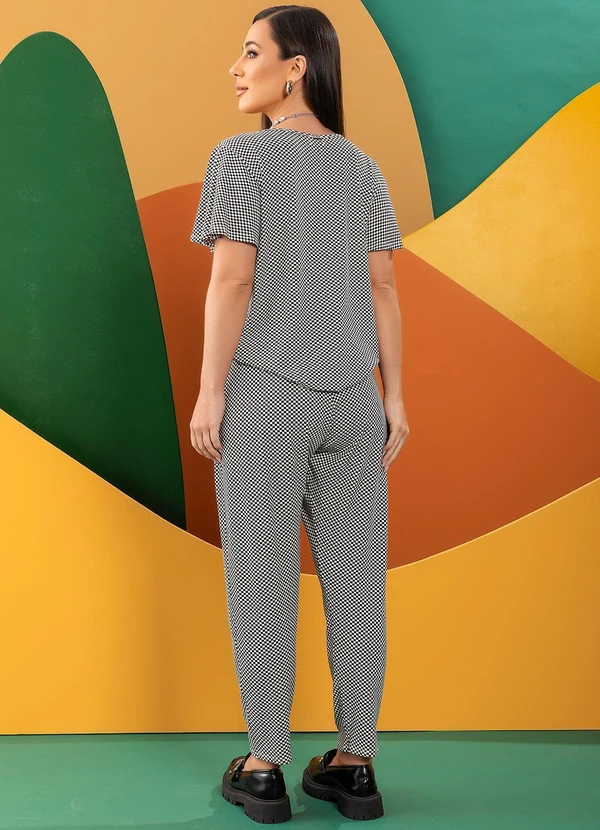 Quintess - Blusa Xadrez P&B em Malha de Viscose 8