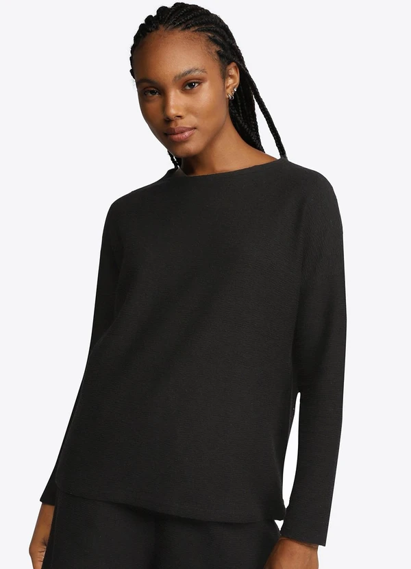 Basicamente - Blusão Algodão Desfibrado Linho Feminino Preto