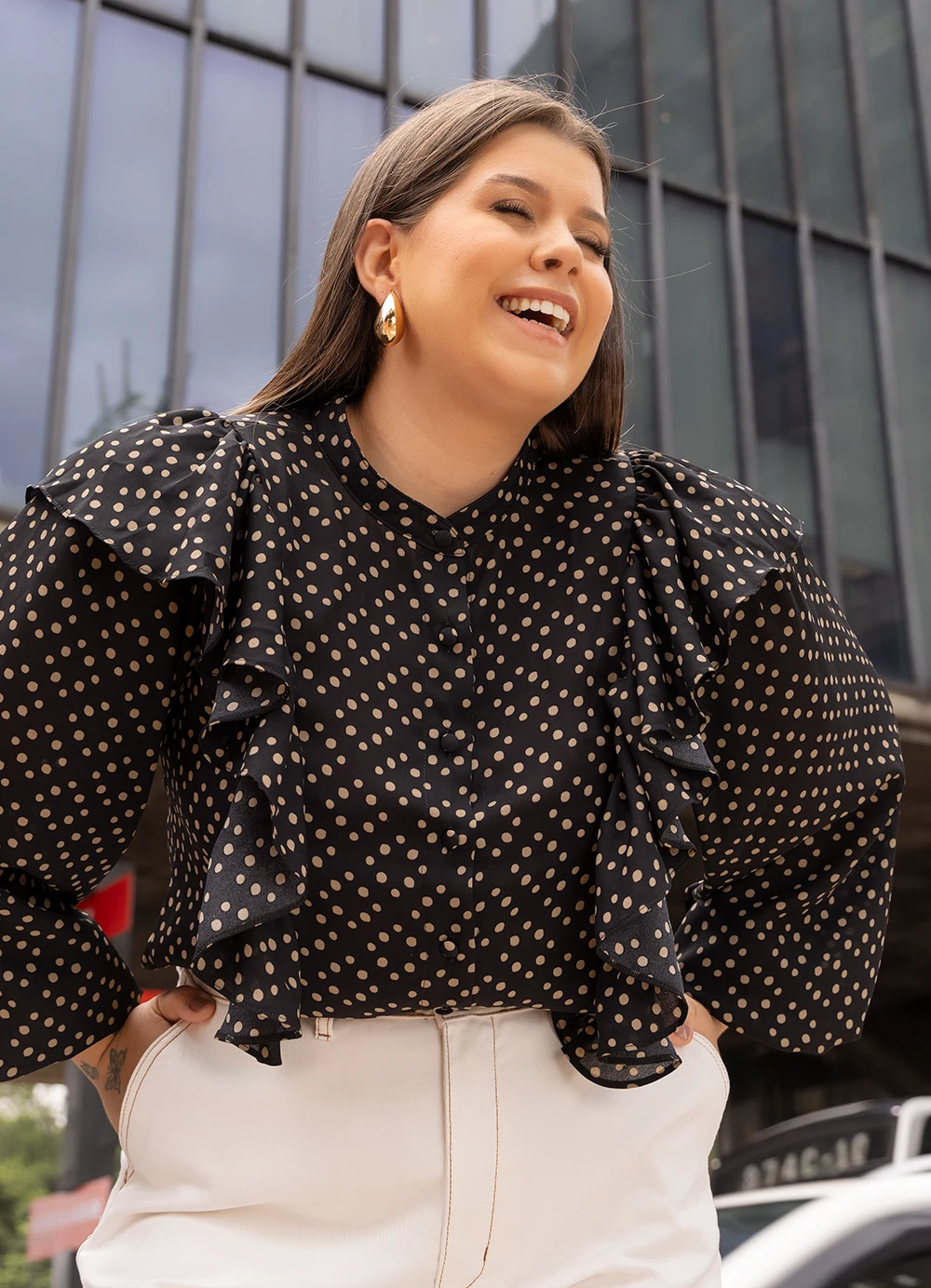 Camisa (poá irregular) em crepe plano
