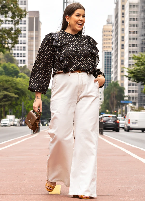 Quintess - Camisa Poá Irregular em Crepe Plano 6