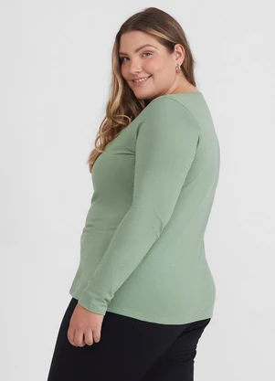 Basicamente - Camiseta Slim Gola V Manga Longa Plus Feminina - BASICAMENTE