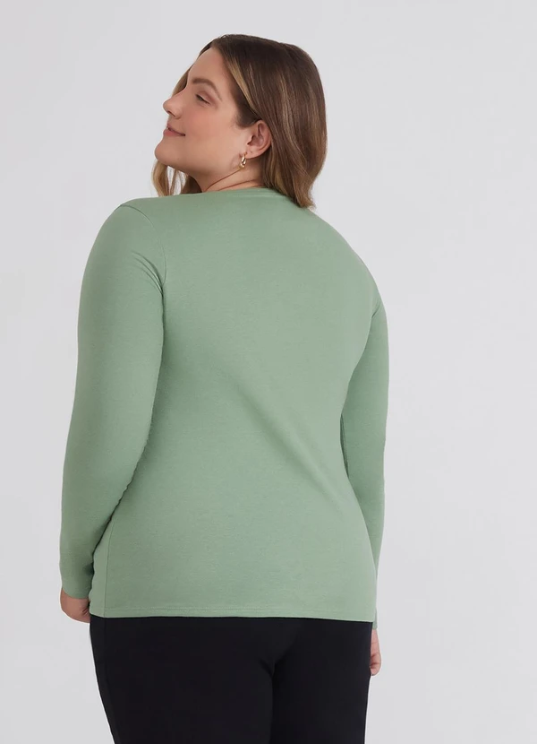 Basicamente - Camiseta Slim Gola V Manga Longa Plus Feminina 3